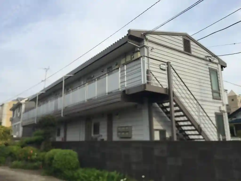 レオパレス松葉 外観