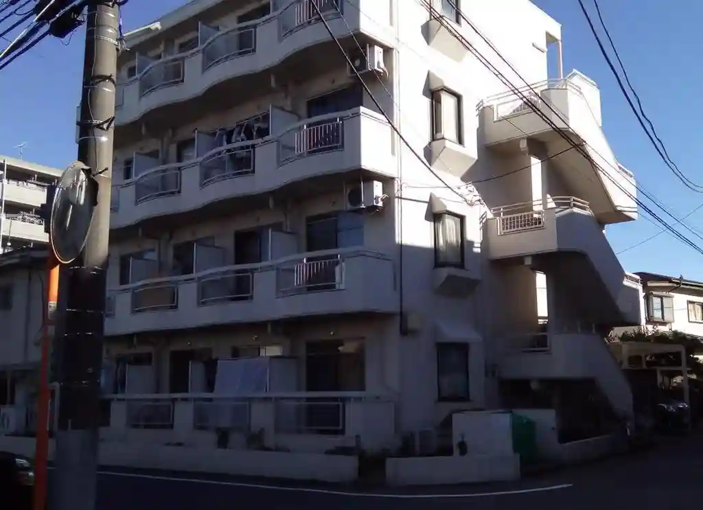キャトルセゾン橋本 外観