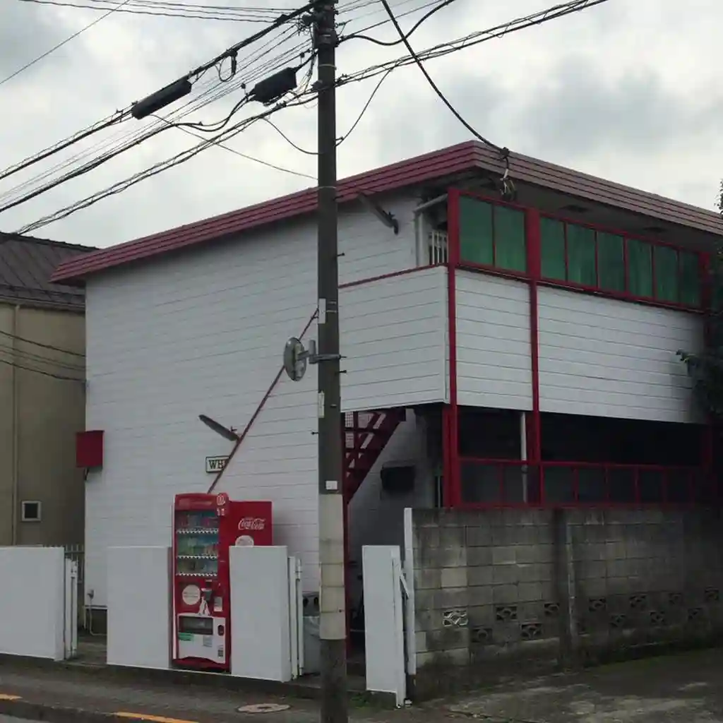 ホワイトヴィラ 外観