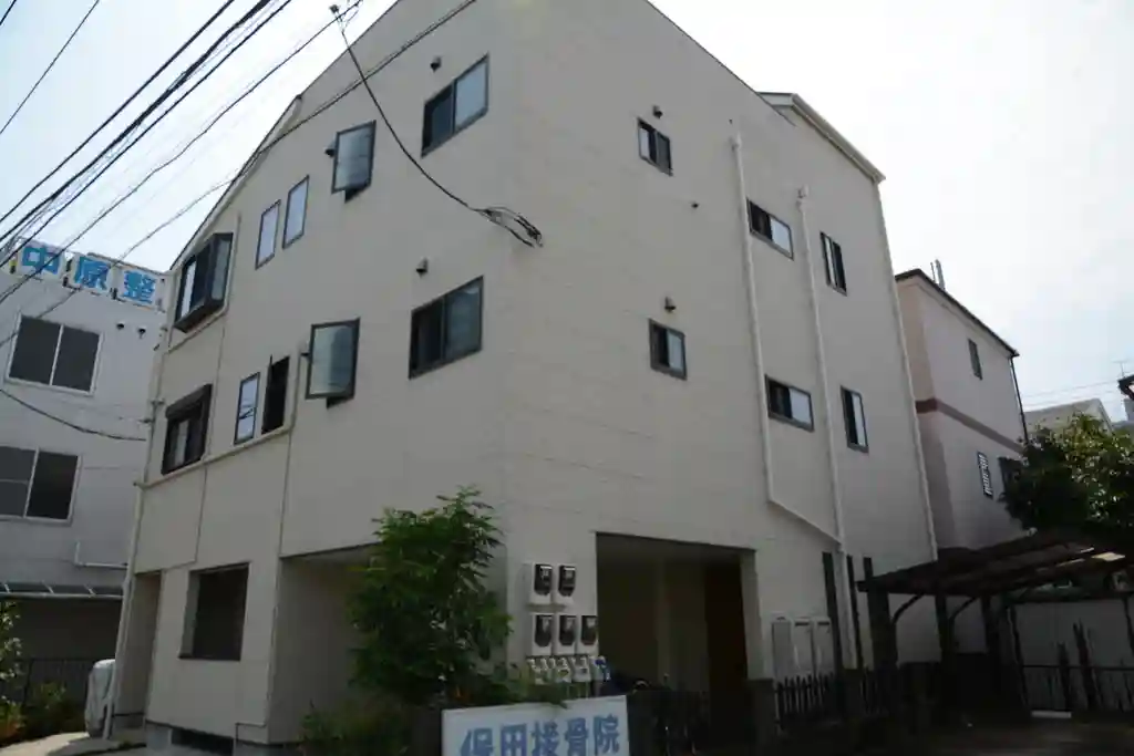 カーサ・ブランカ武蔵新城 外観