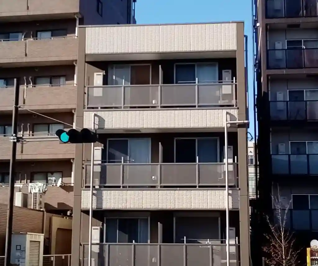 アンプルールフェールWADA 外観