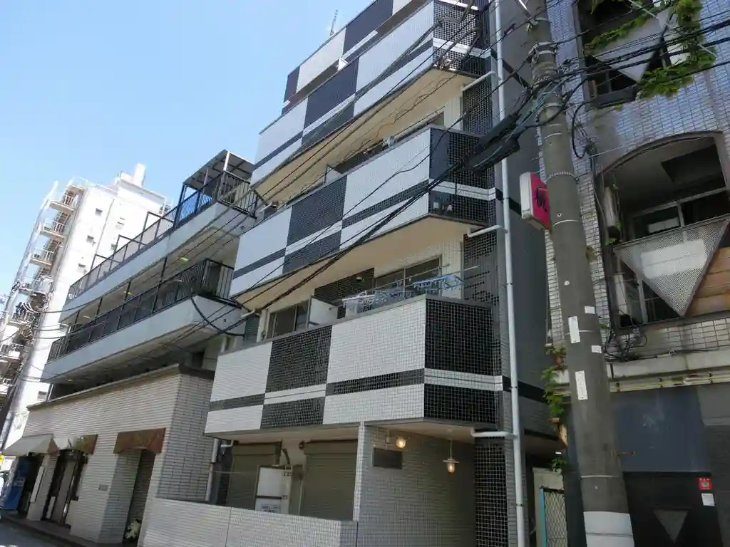 プレミアム ステージ 外観
