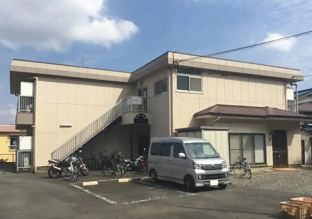 ドミール幸 外観