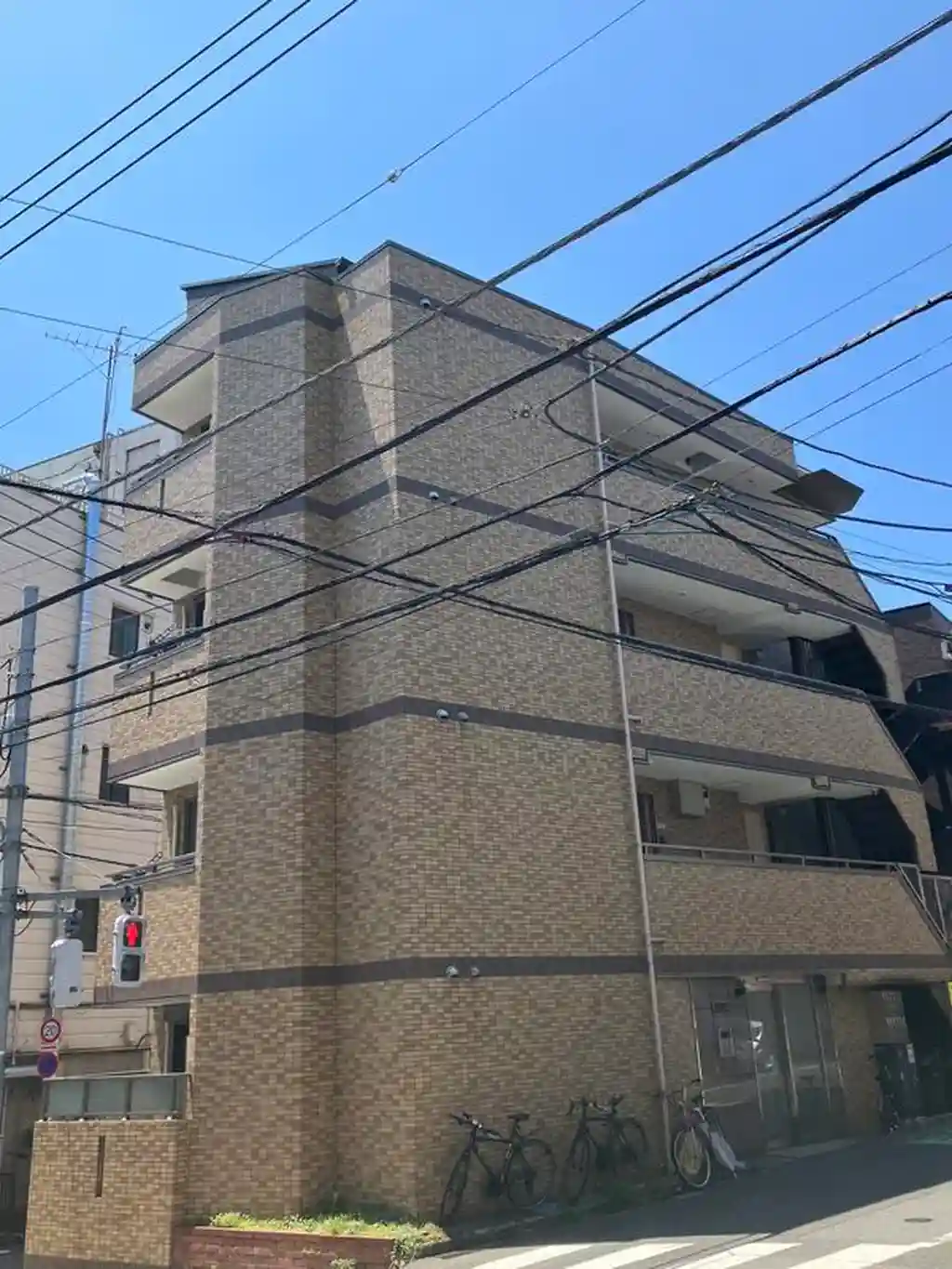 メゾン三青 外観