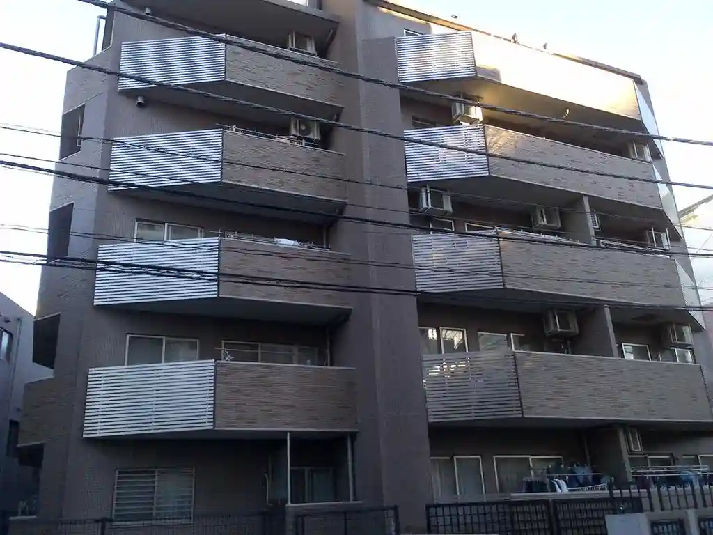 クオス本郷本妙寺坂 外観