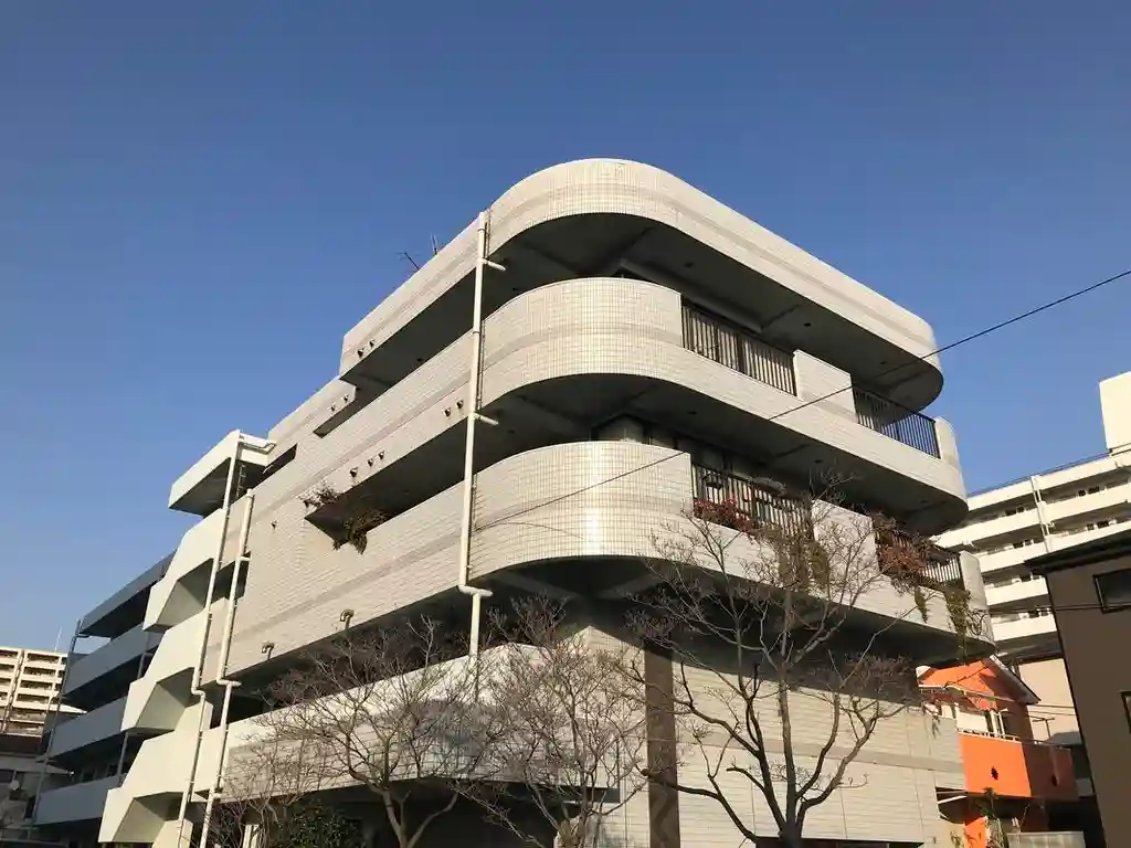 グリーンフィールド山中 外観
