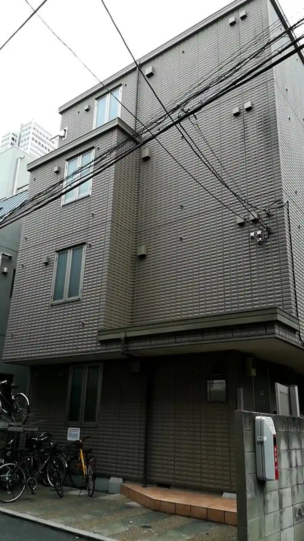 アーバンクレスト西新宿 外観