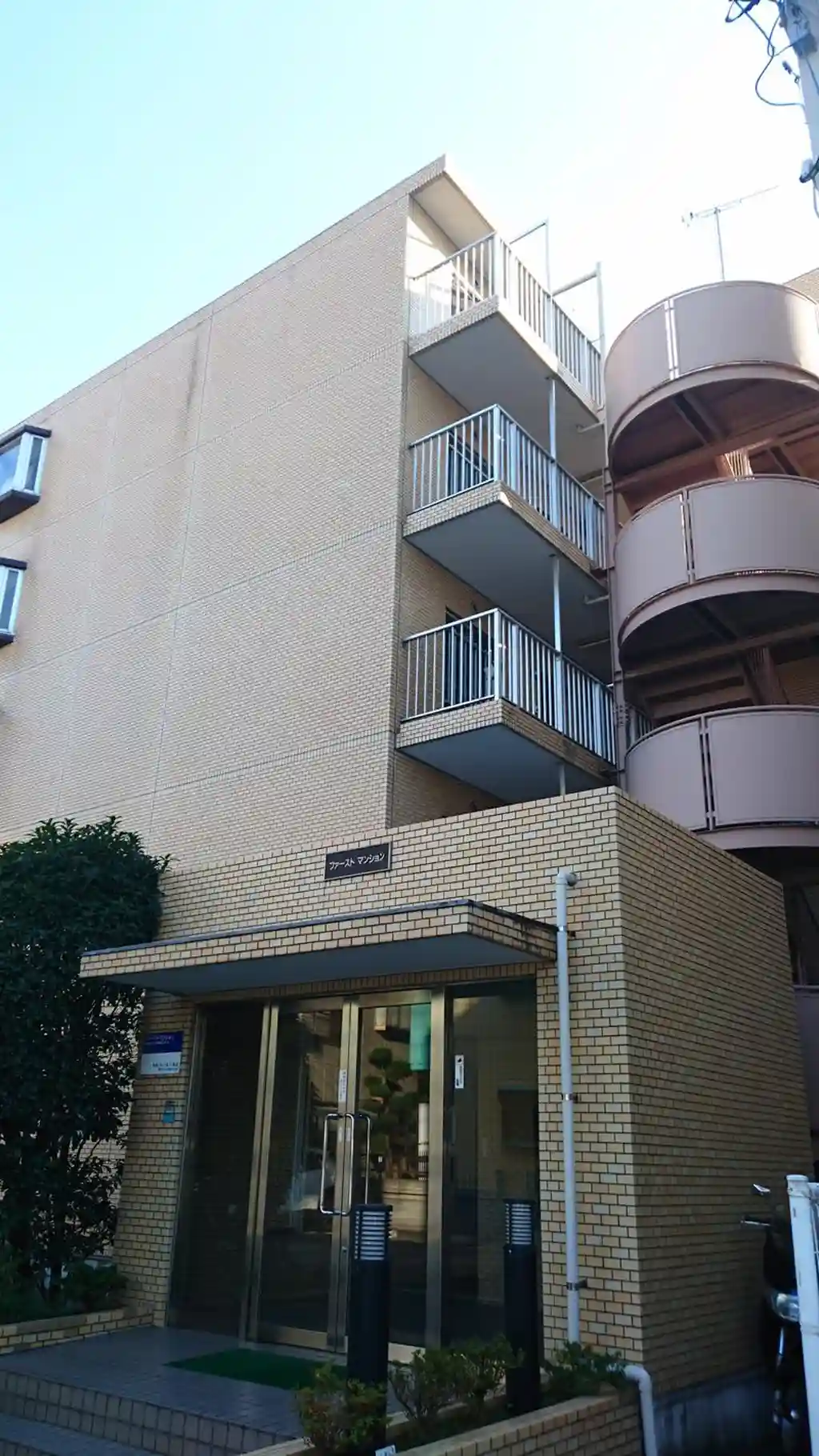 ファーストマンション 外観