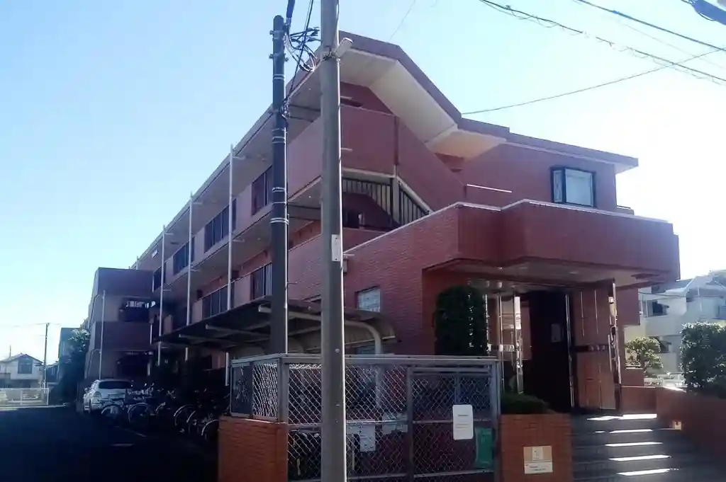 マンションヤマワ 外観