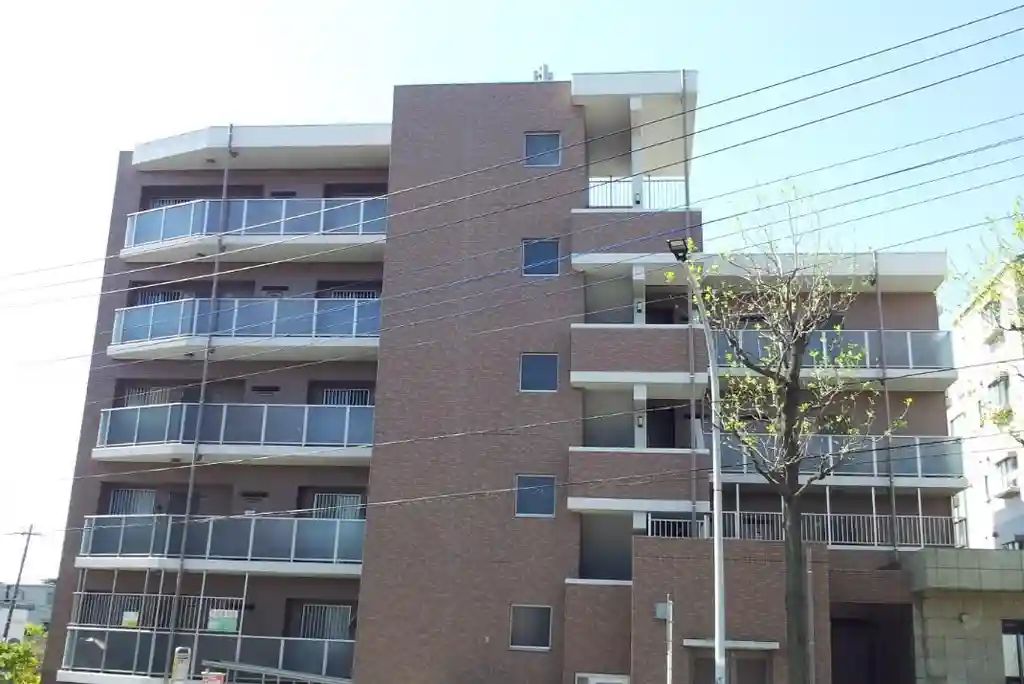 パーナランジュ多摩 外観