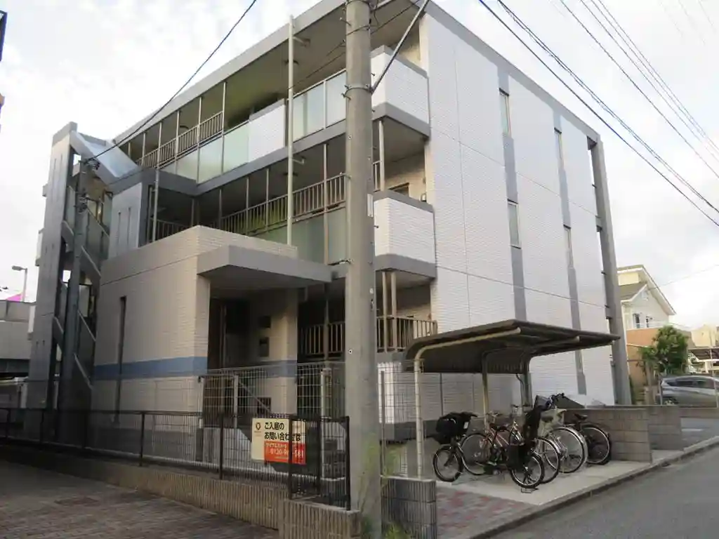 ラルーチェ 外観
