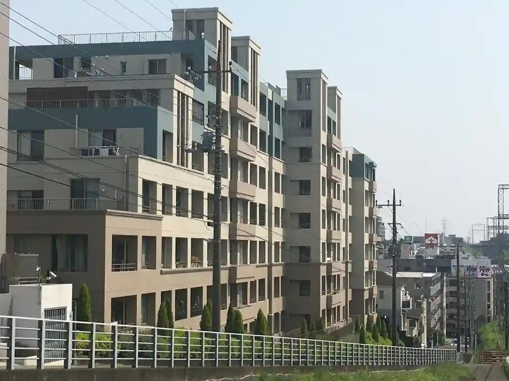 クレッセント美しが丘レジデンス 外観