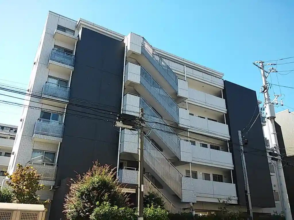 琳彩館 外観