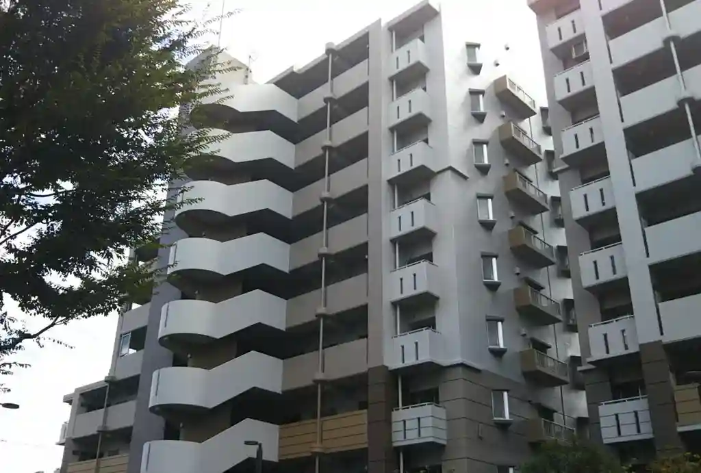 UR都市機構フレール西経堂4号棟 外観