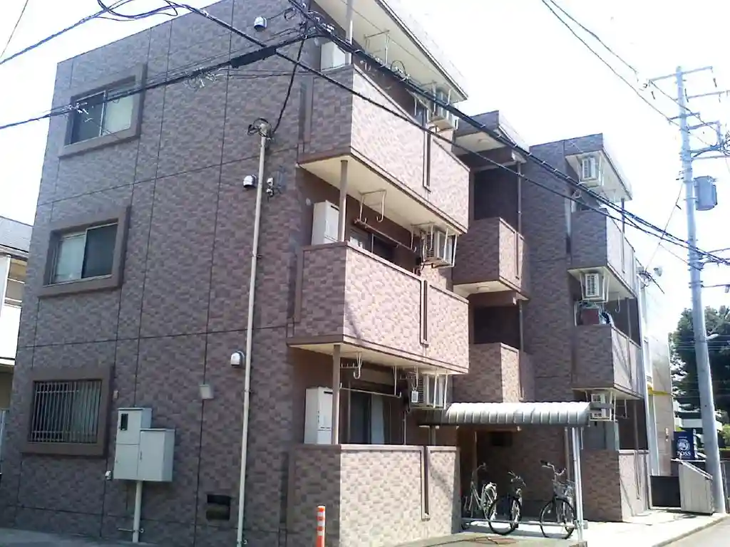 クレイン 外観
