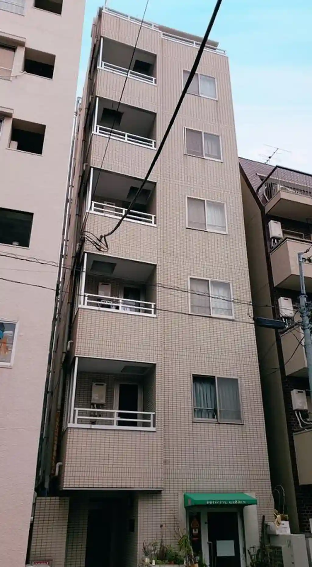 ワイエム赤坂 外観