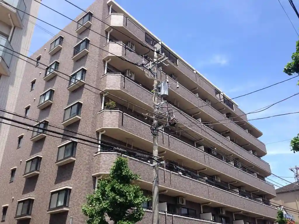 ライオンズヴィアーレ三鷹さくら通り 外観