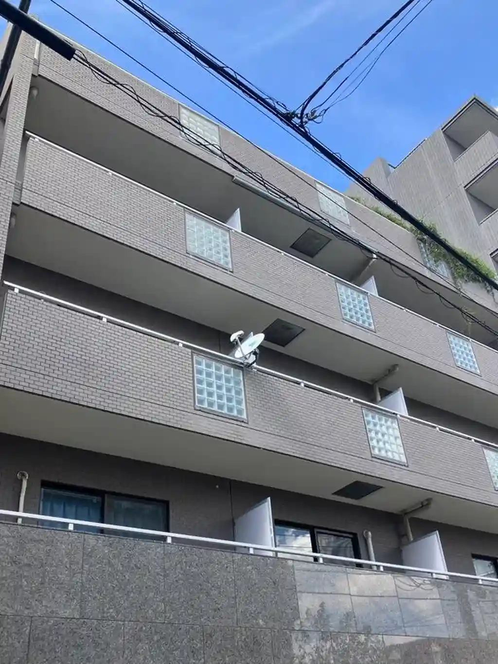 センチュリー新宿 外観