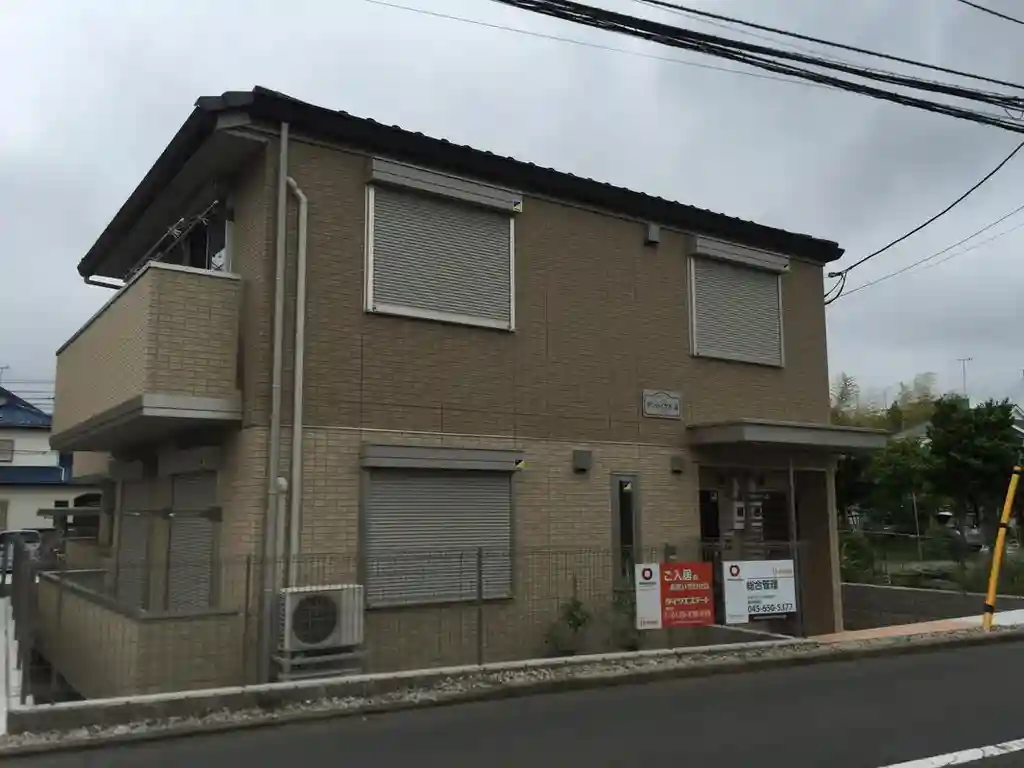 サンロイヤル III 外観
