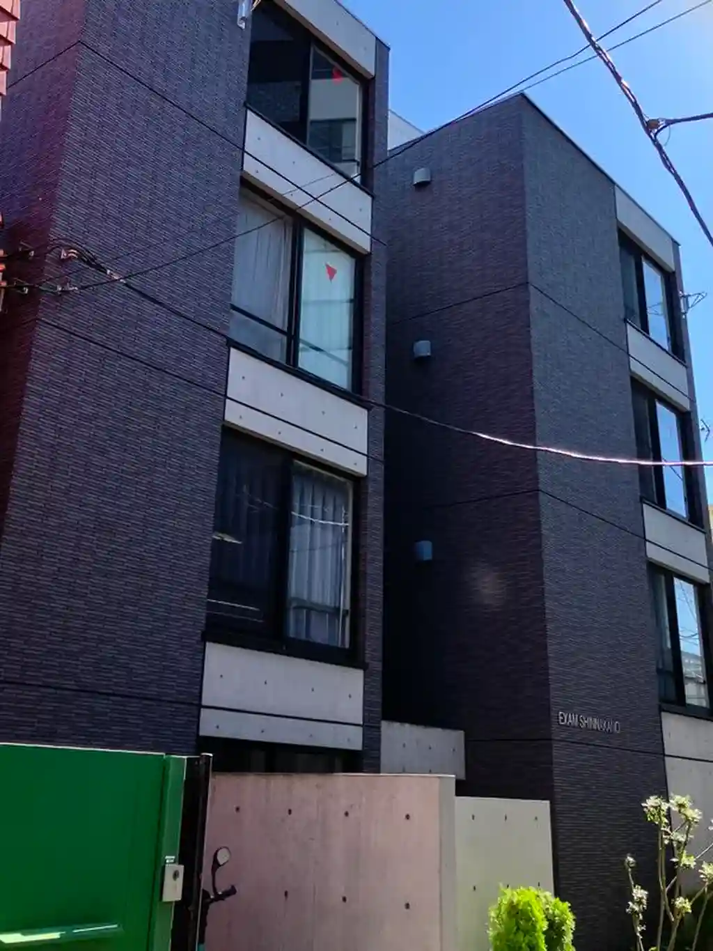 エグザム新中野 外観