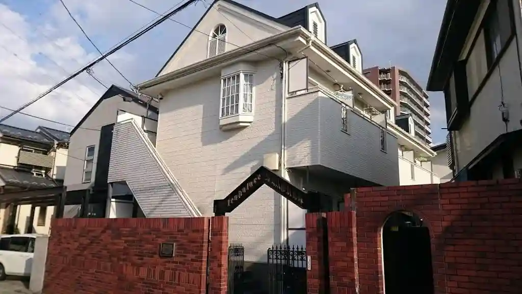 レオパレスシーガル 外観