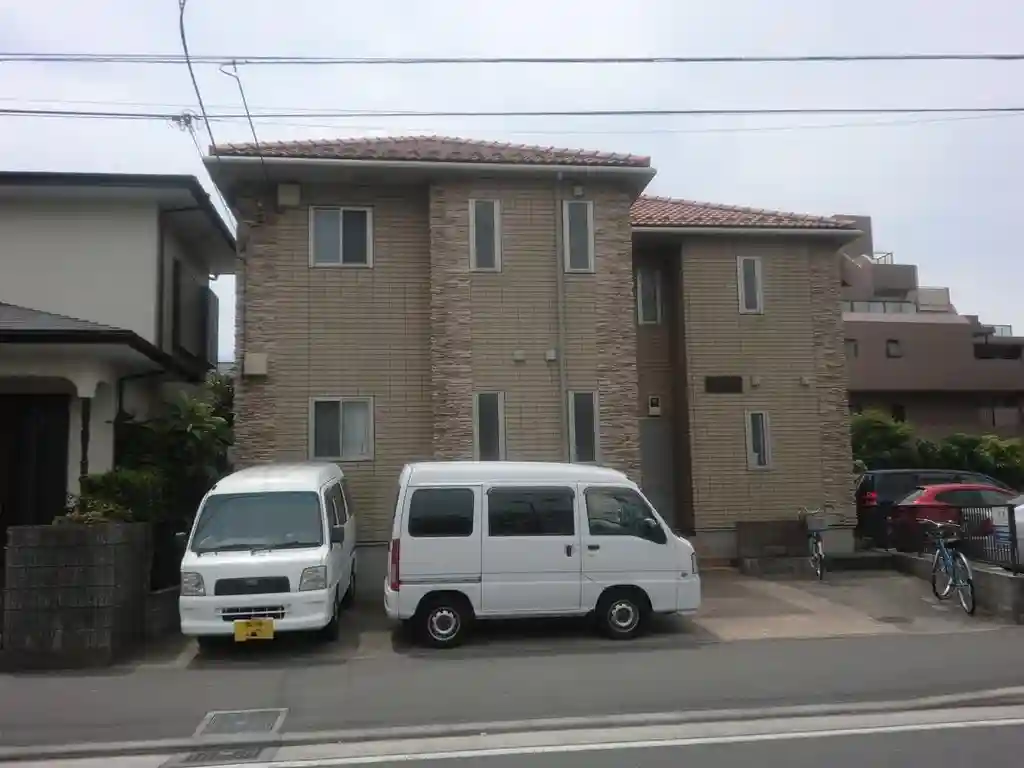 トロワシュナーベル 外観