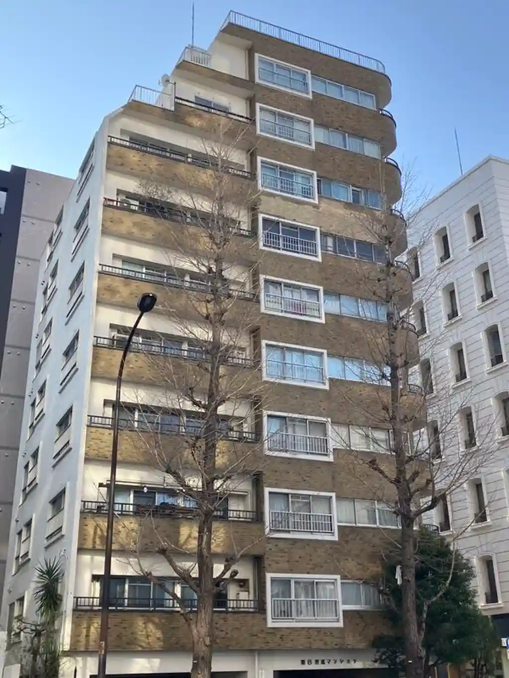 第8宮庭マンション 外観