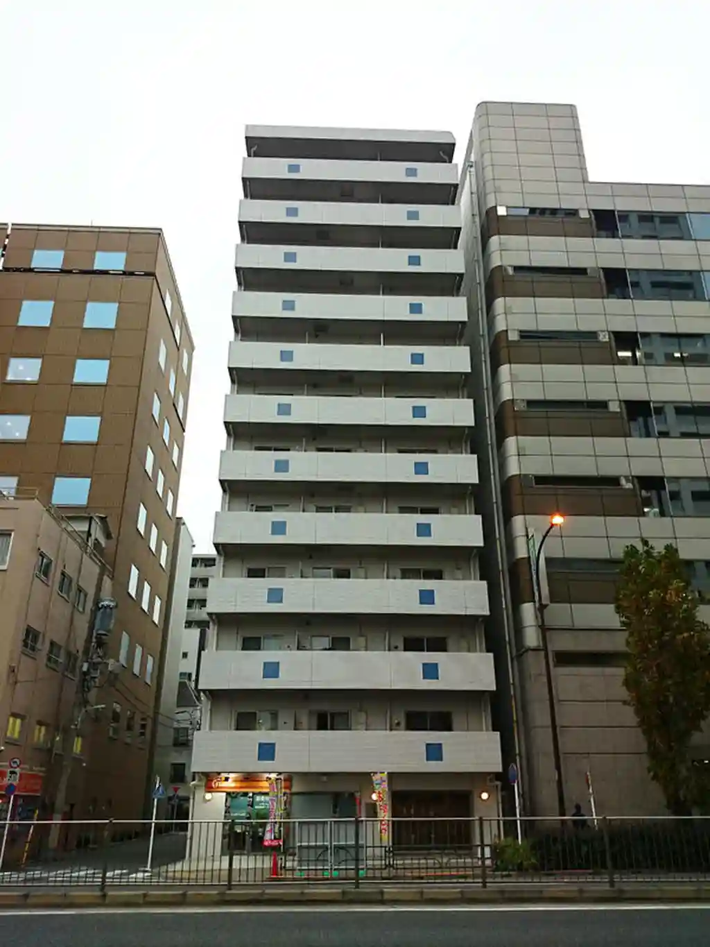 カスタリア新富町 外観