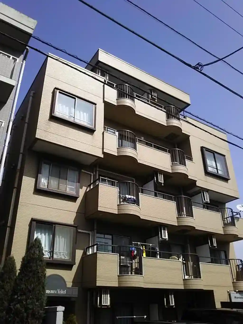 ドミール横井 外観