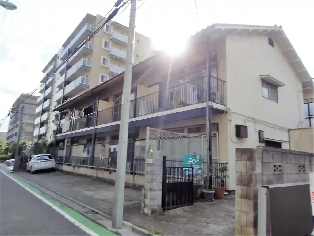 信栄ハイツ 外観