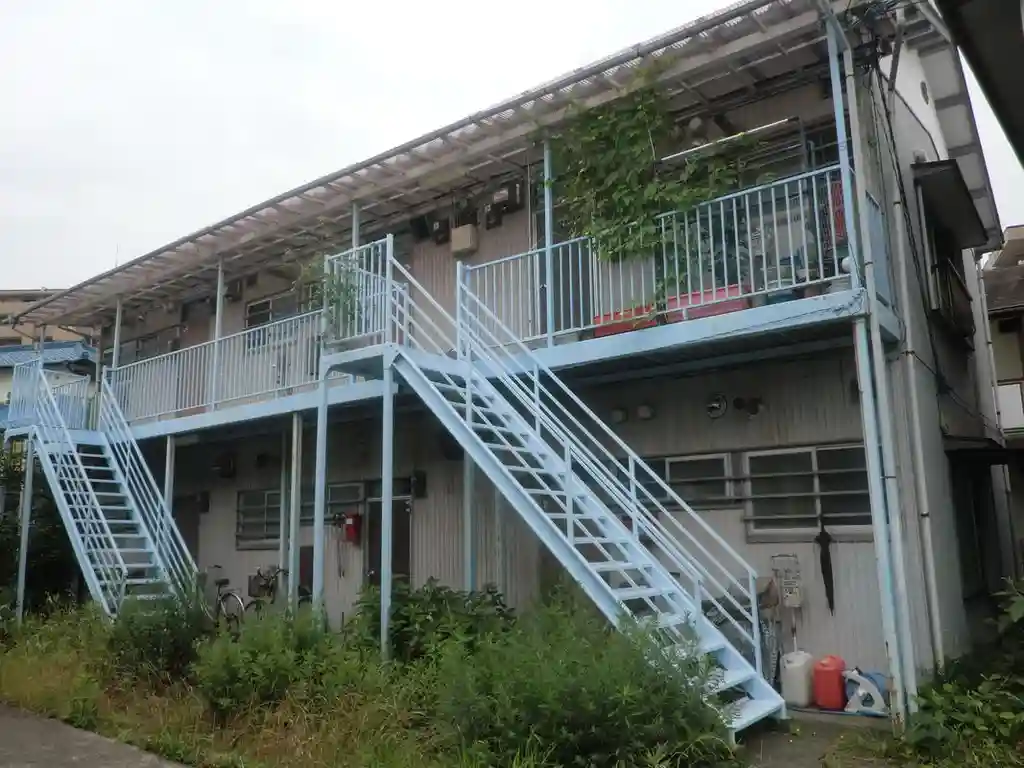 秀和荘 外観