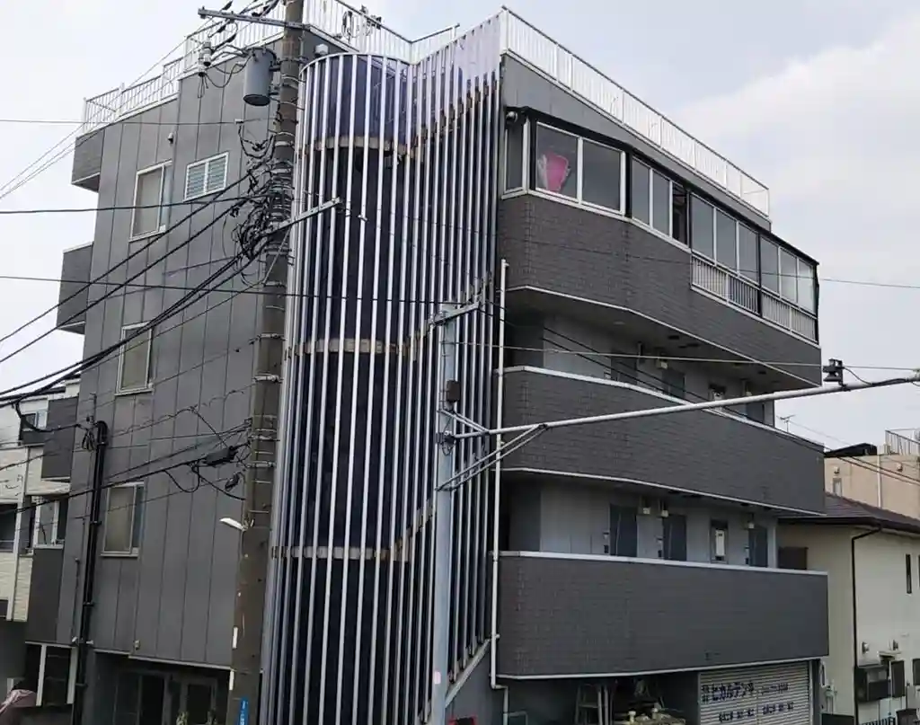 ヒカルビル 外観