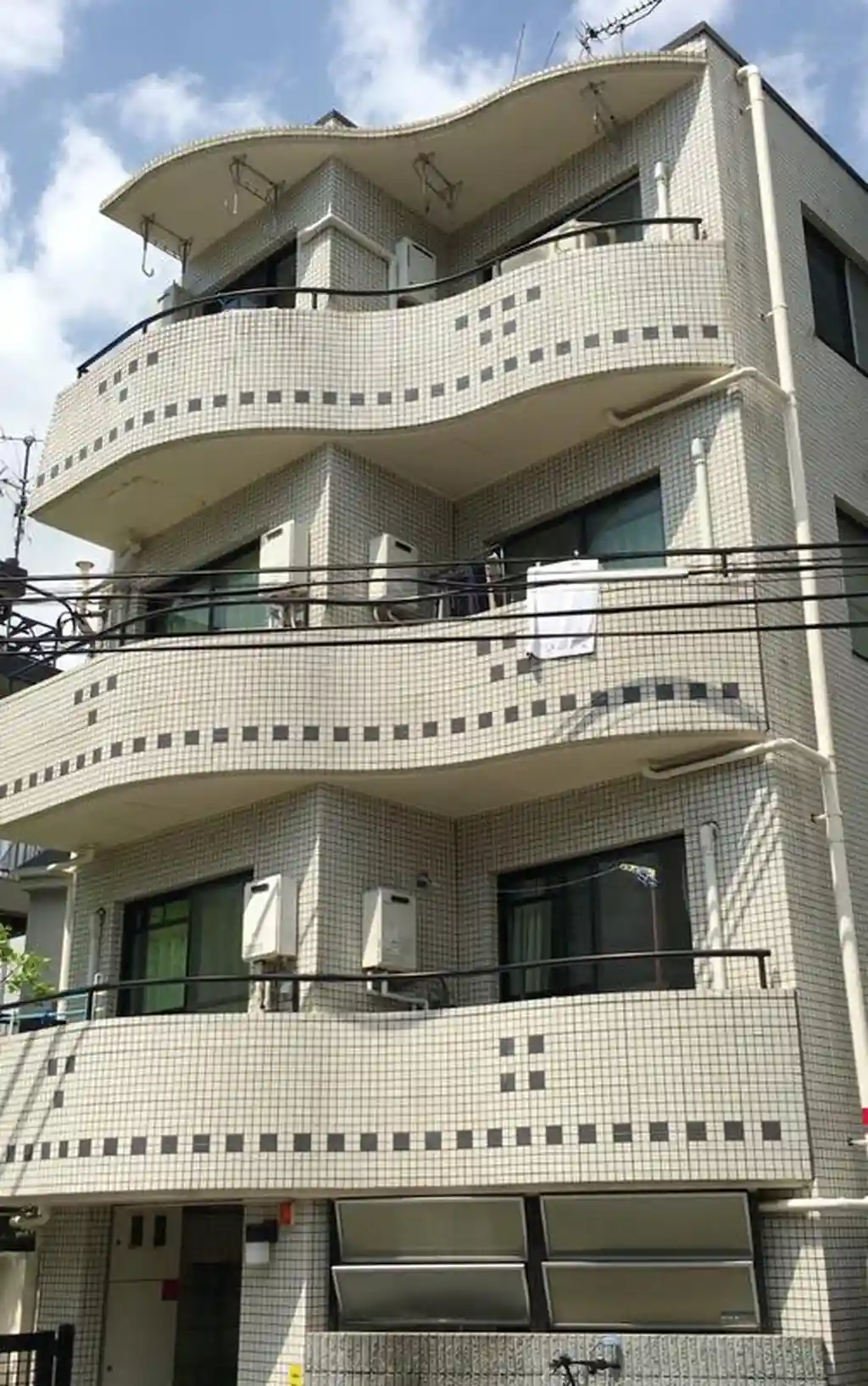 メゾンイズミ 外観