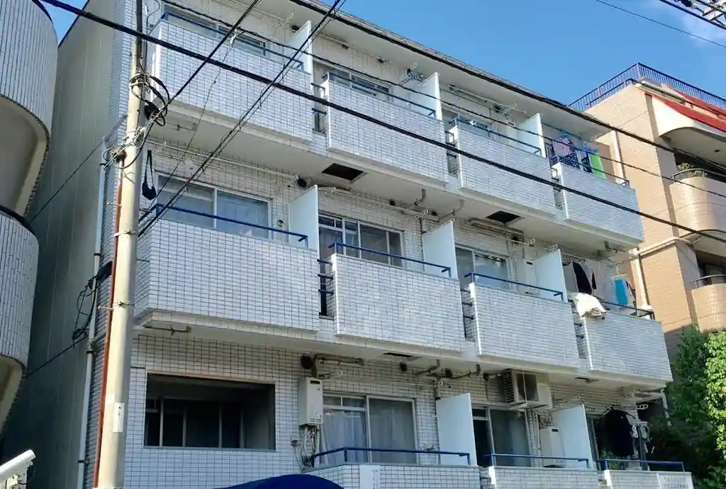アミエス三軒茶屋 外観