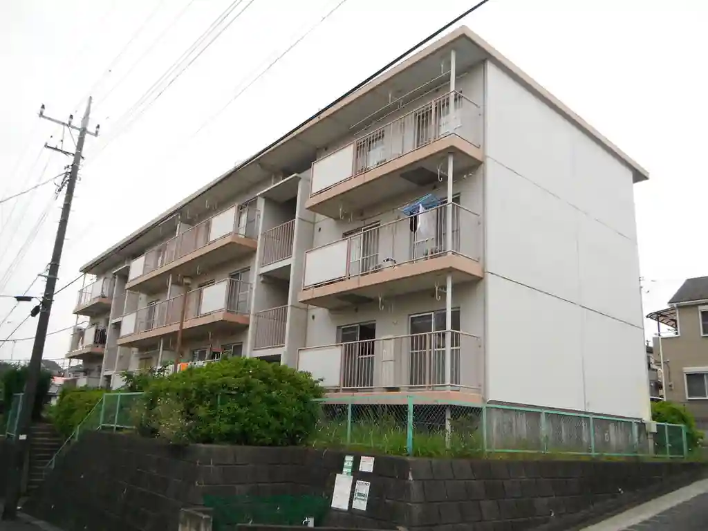 ハイツモア 外観