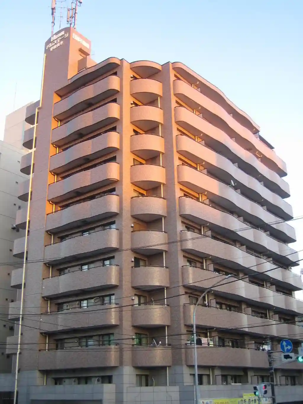 日神パレステージ伊勢佐木 外観