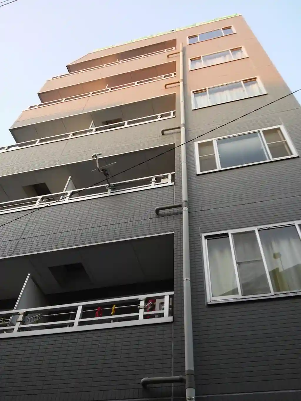 ドマーニ梅島 外観