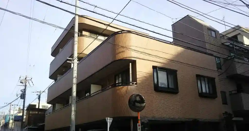 クレアーレ 外観