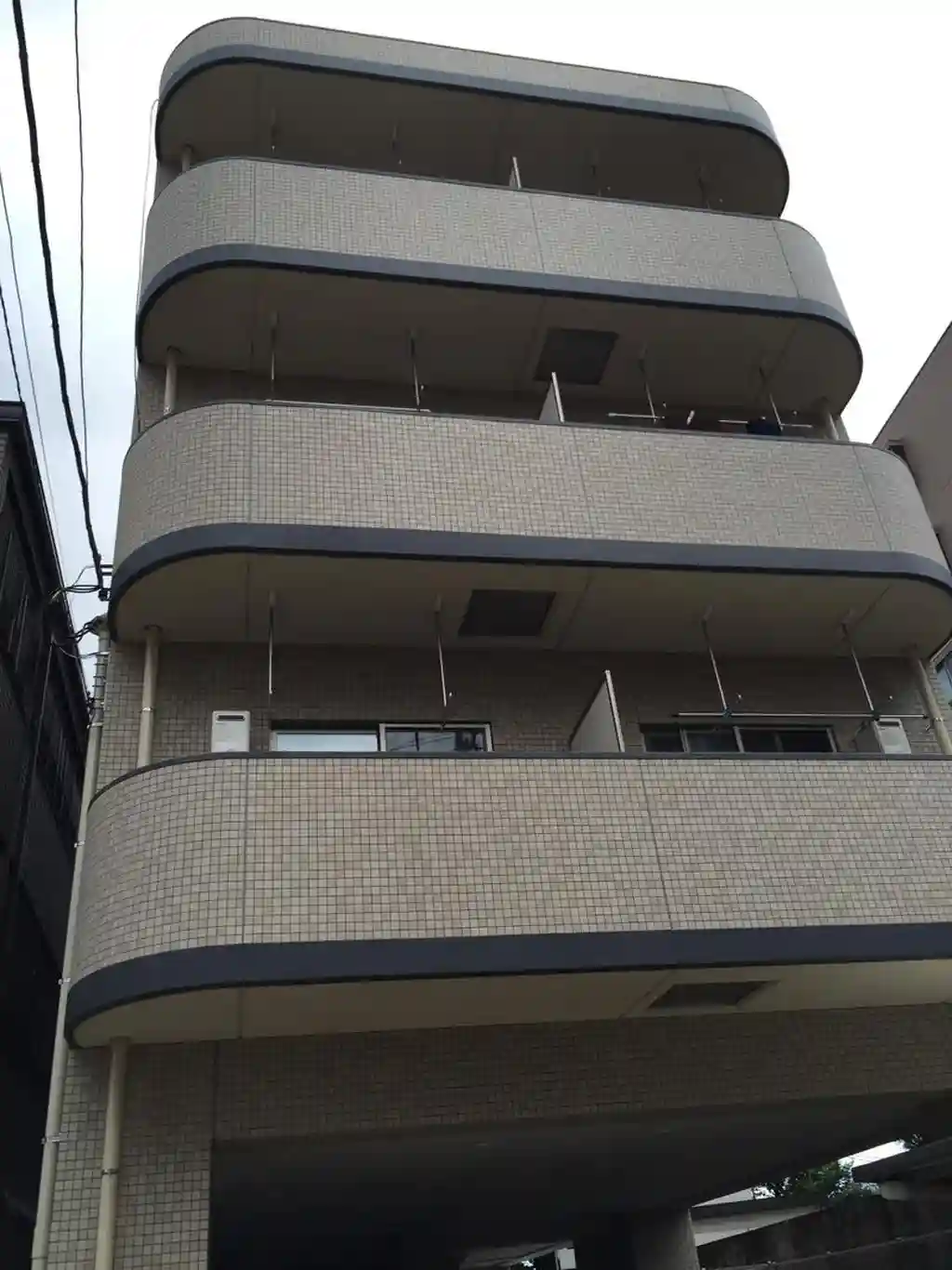 アンソレイユ 国領 外観