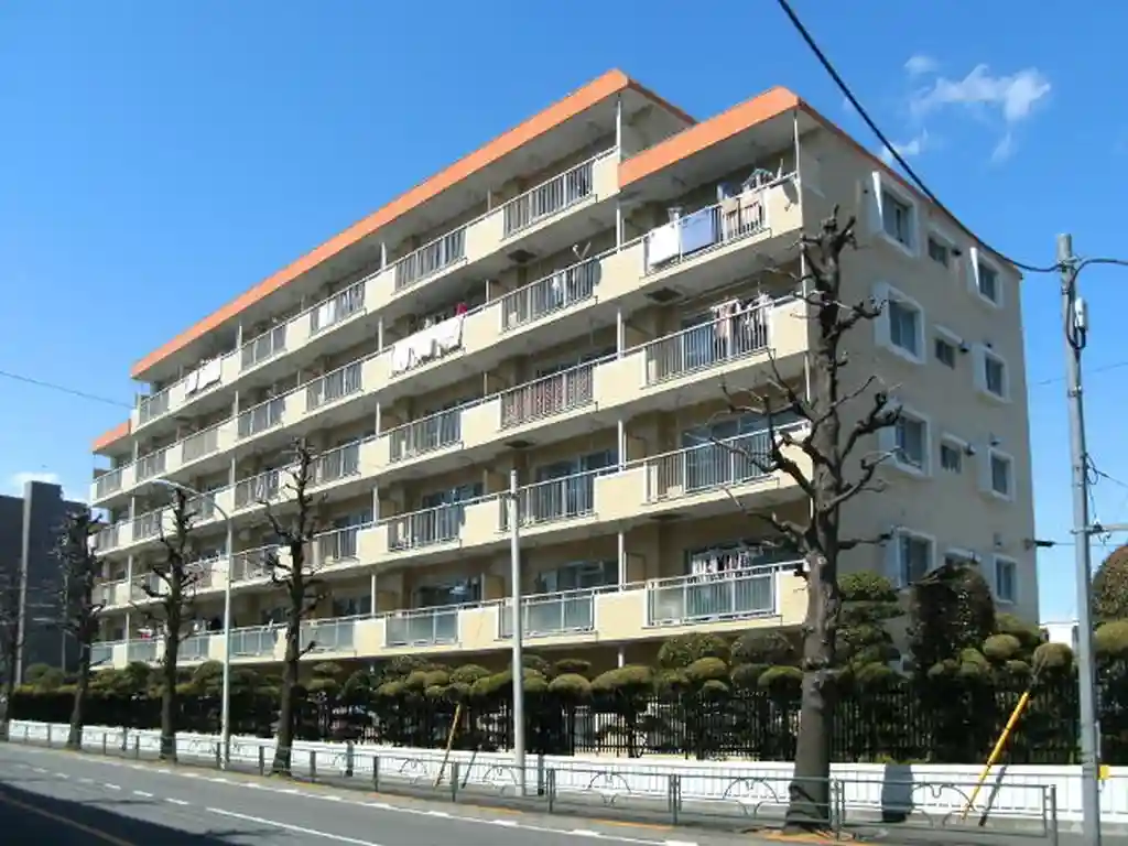 上鷺ロイヤルハイツ 外観