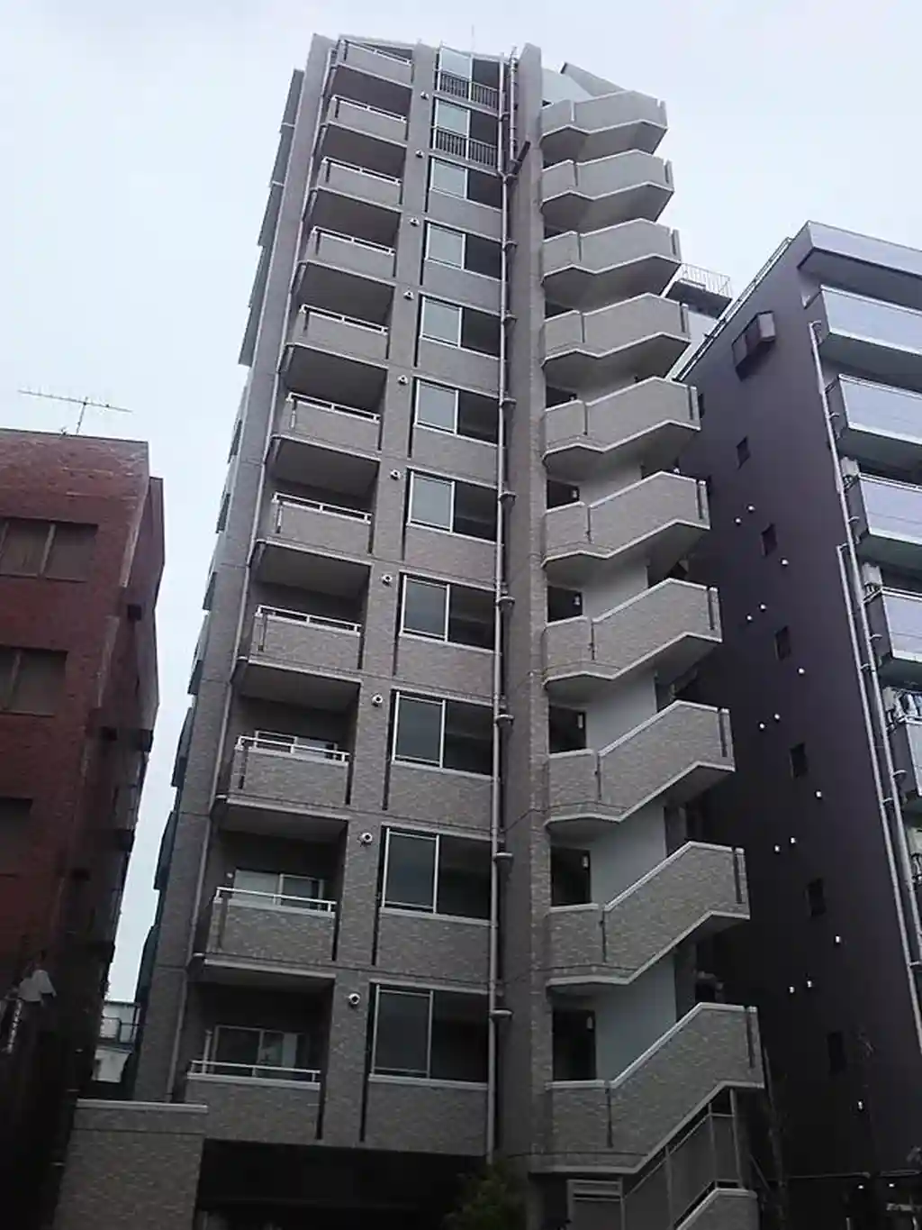 アイディーコート新宿西ディアナ 外観