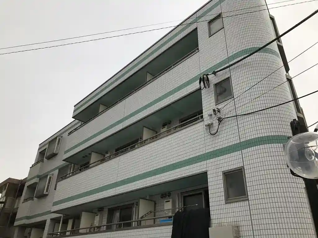 ロイヤルヒルズ 外観