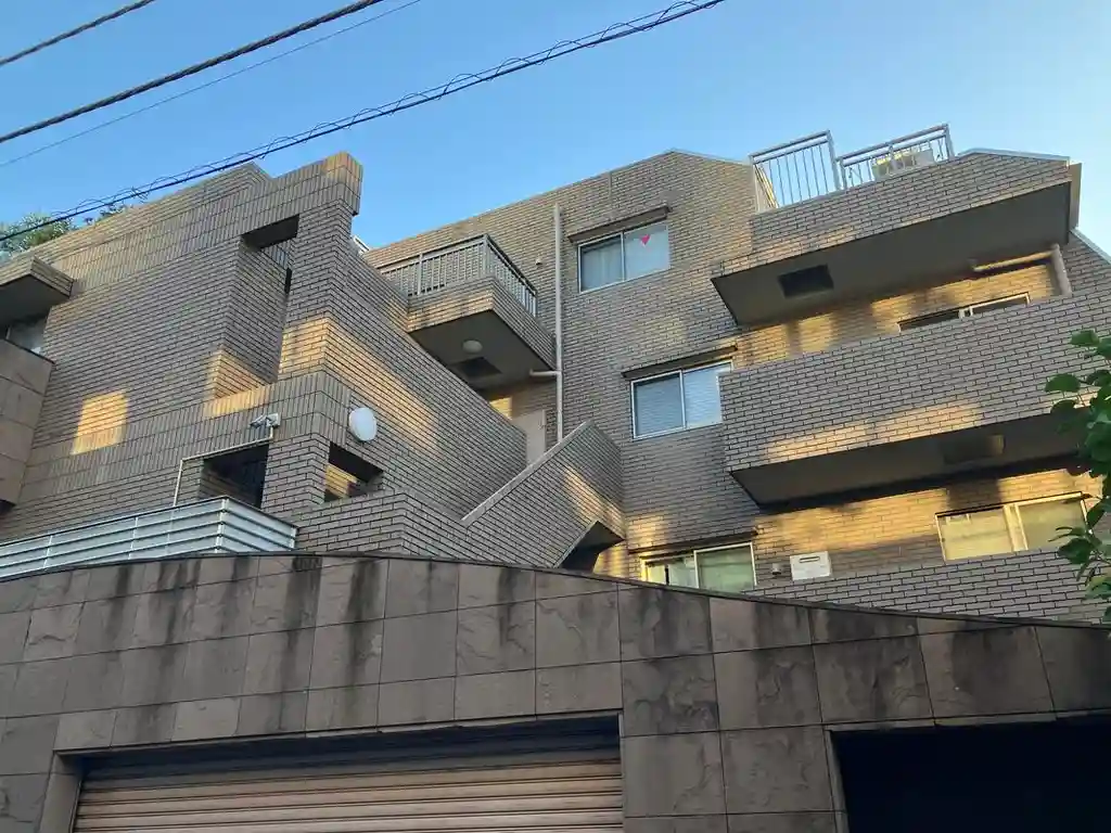 ロワヴェール表参道 外観