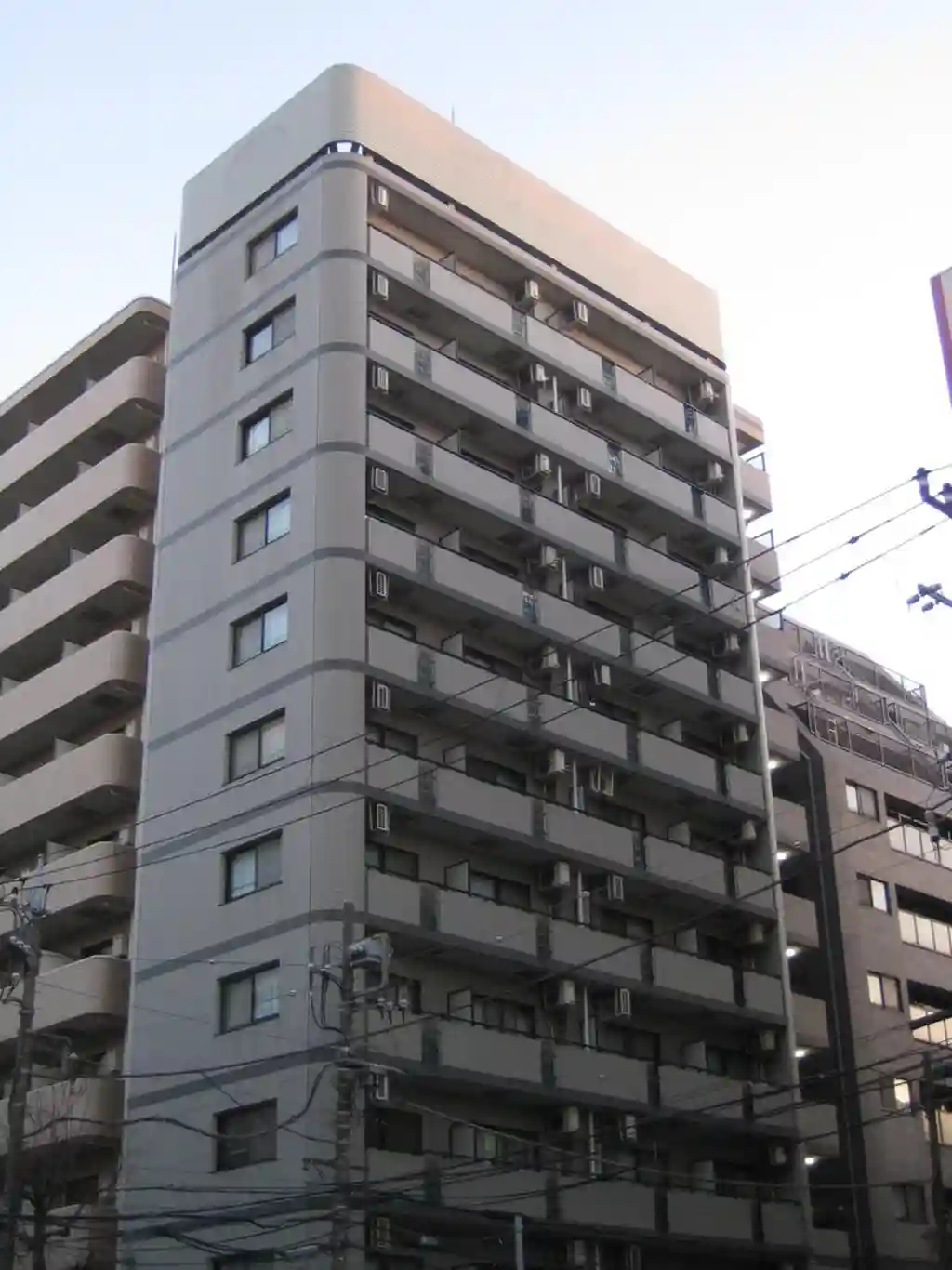 グリフィン横浜・セカンドステージ 外観