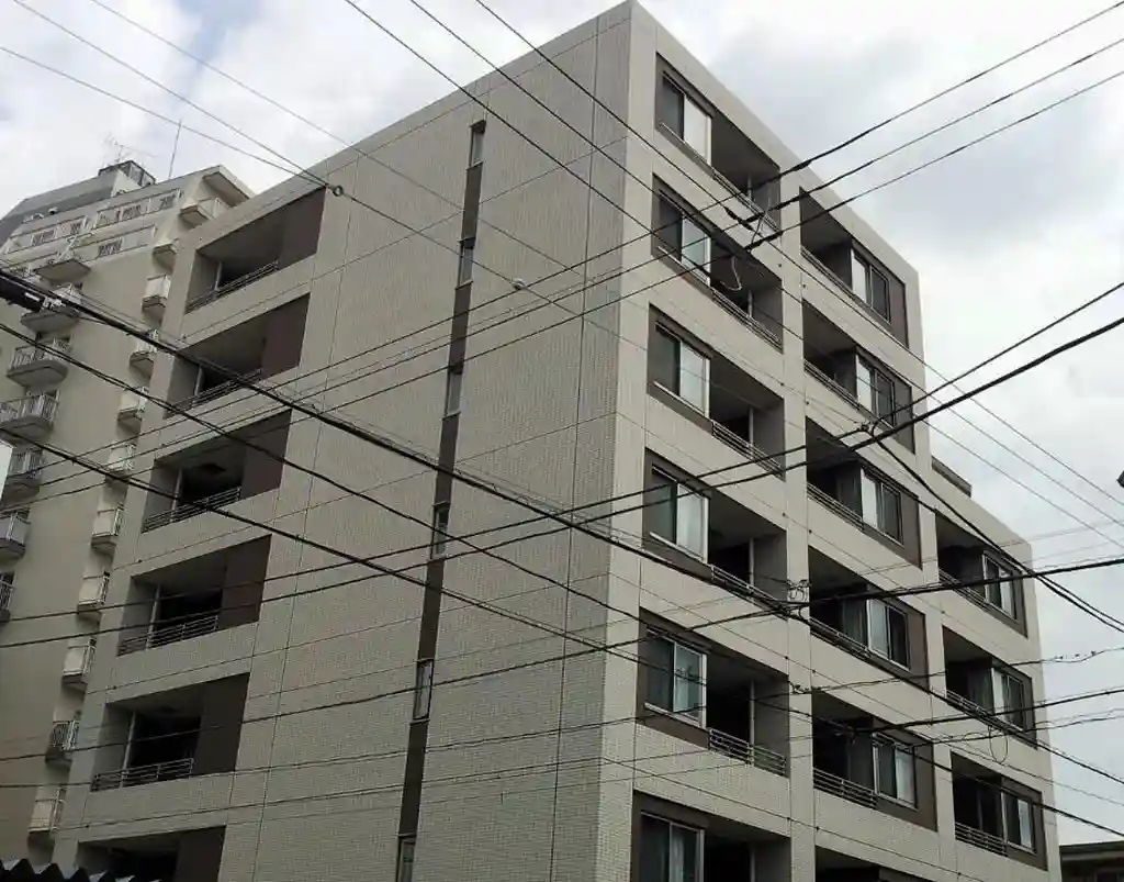 LAGUNA 外観