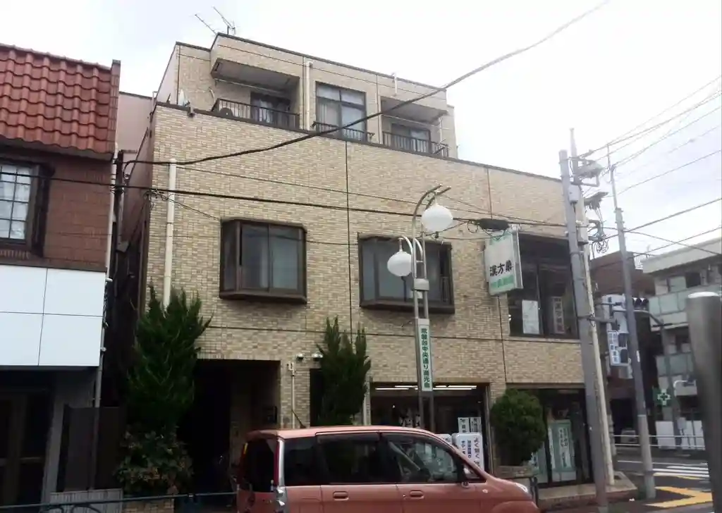 クロス・ロード中島 外観