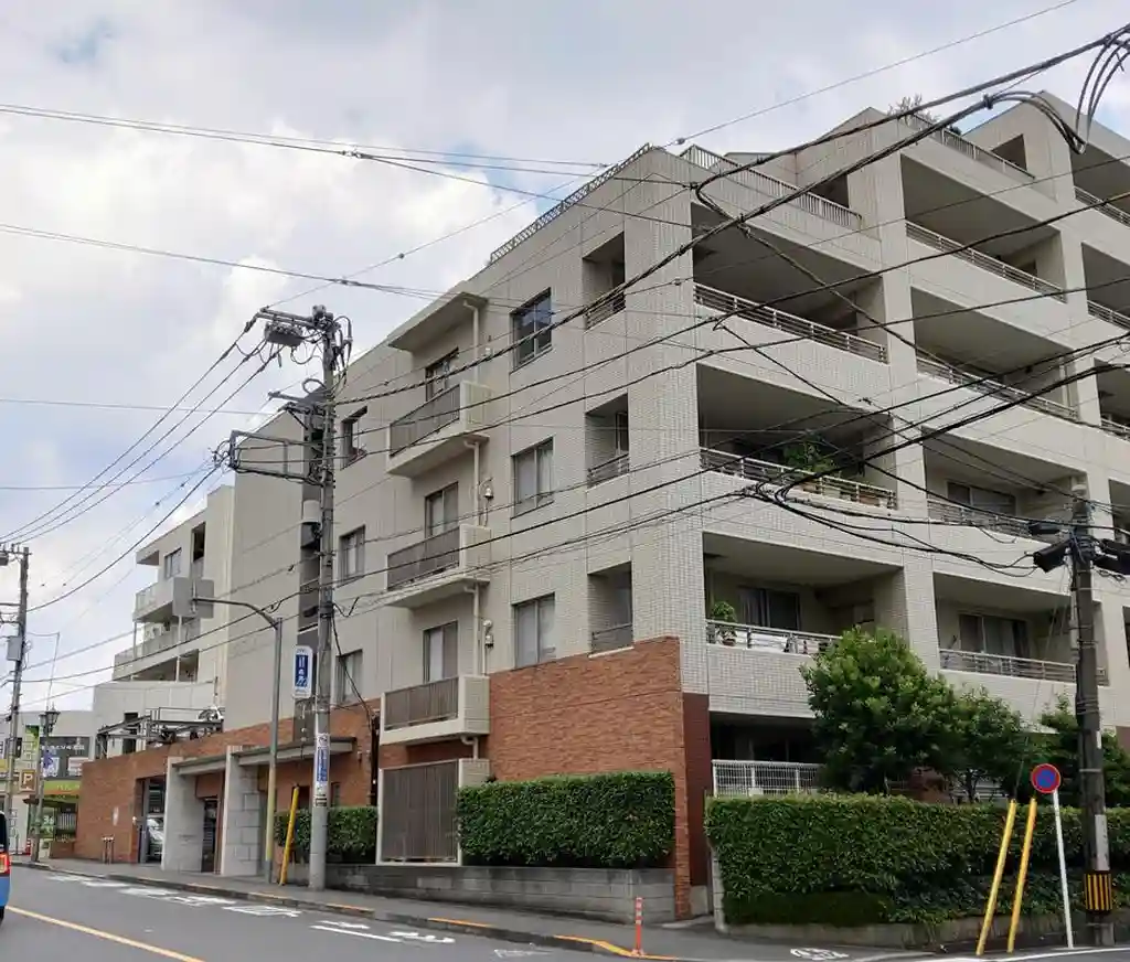 ラヴィドール豊田エステラス 外観
