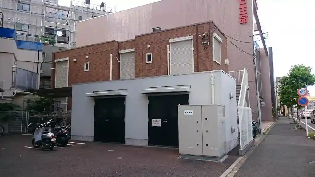 ブラウン・フラット 外観