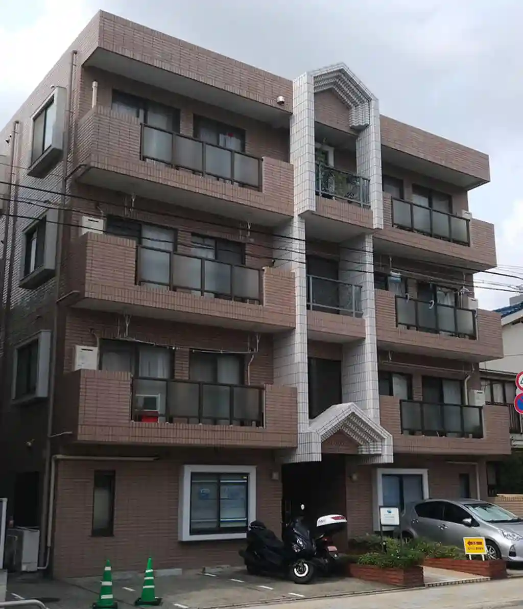 ブラウンズ大場 外観