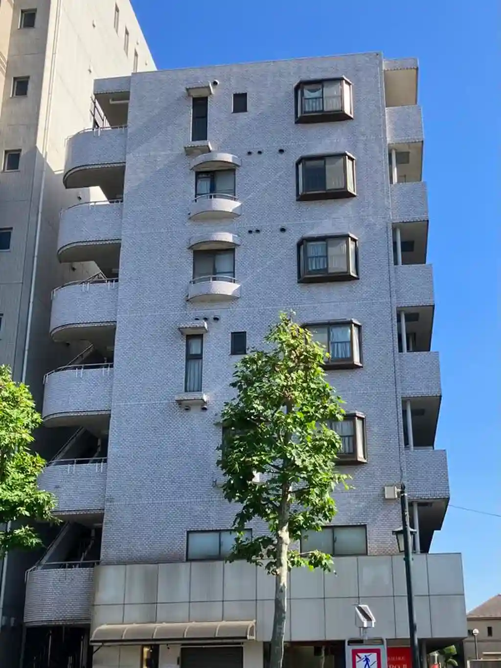 ロイヤルプラザ新中野 外観